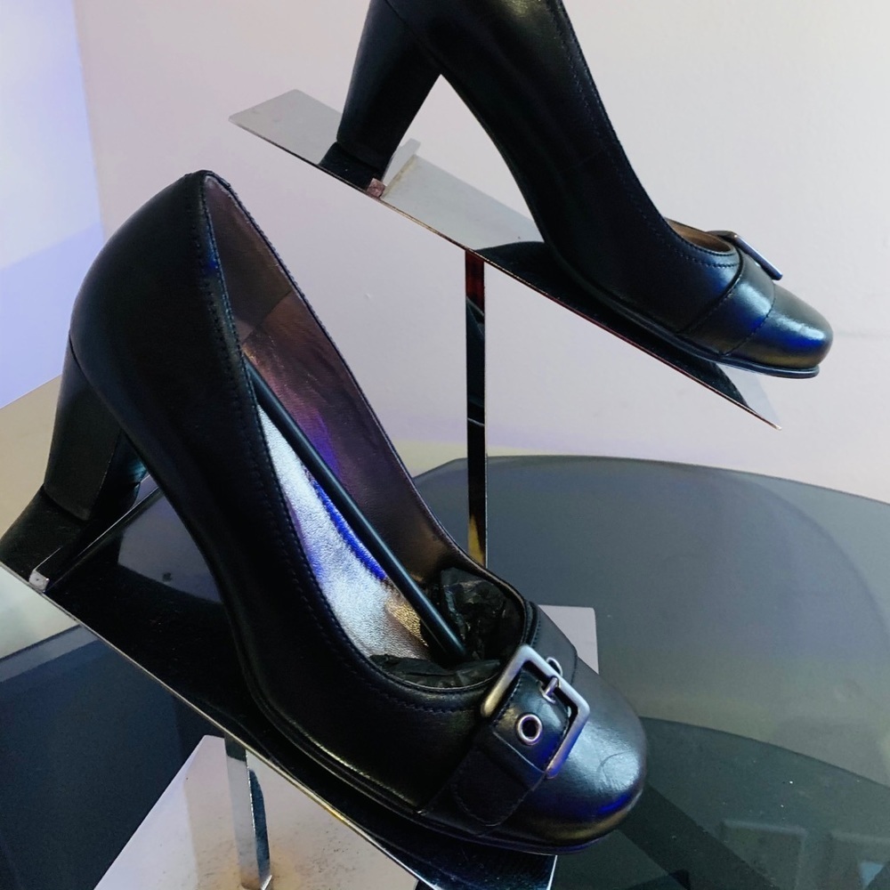 S61- 💰💰SALE💰💰 Ecco BN Black Leather pumps size 39